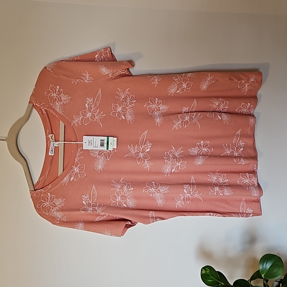 NWT C&C California T-shirt sz L